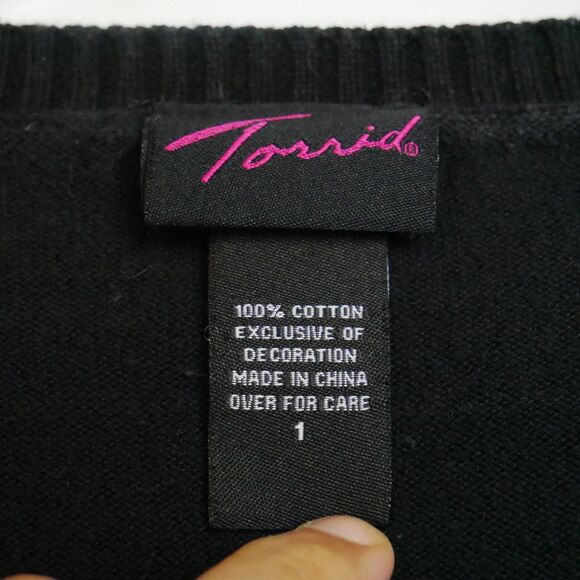 Torrid Womens Size 1 Black Cardigan w Flower Decor Button Up Sweater - Picture 3 of 12